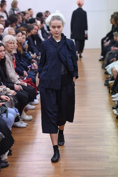 Look 29